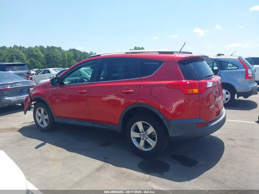 2015 TOYOTA RAV4 XLE