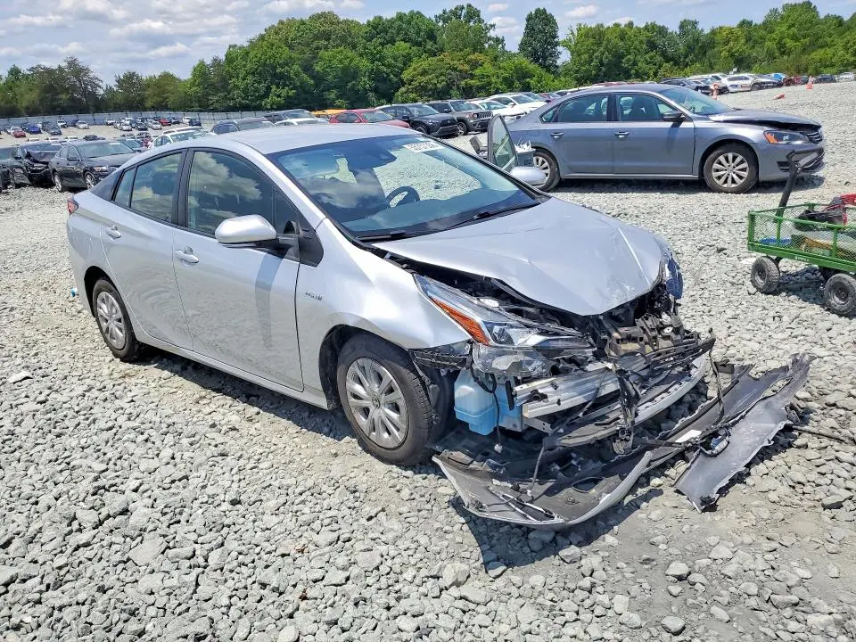 2021 TOYOTA PRIUS LE  