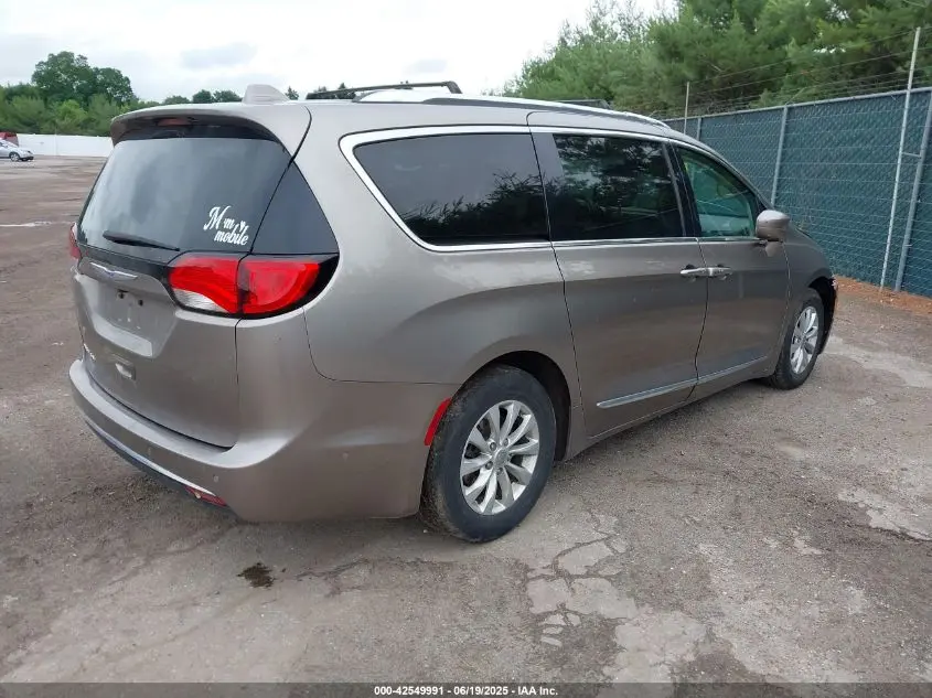 2018 CHRYSLER PACIFICA TOURING L