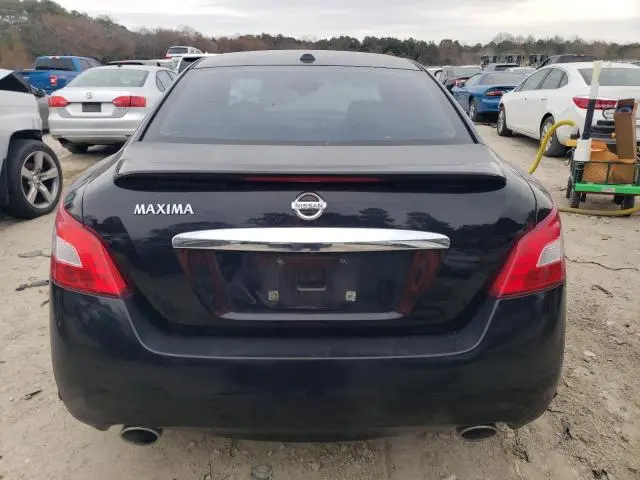 2011 NISSAN MAXIMA S  