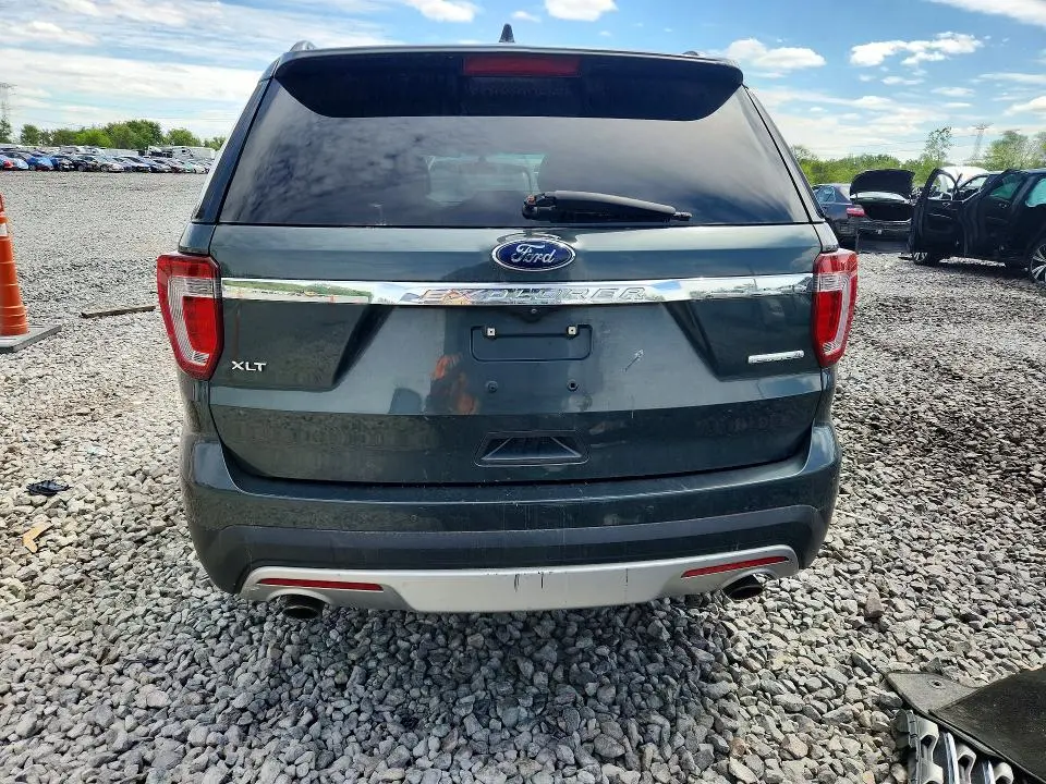 2016 FORD EXPLORER XLT  