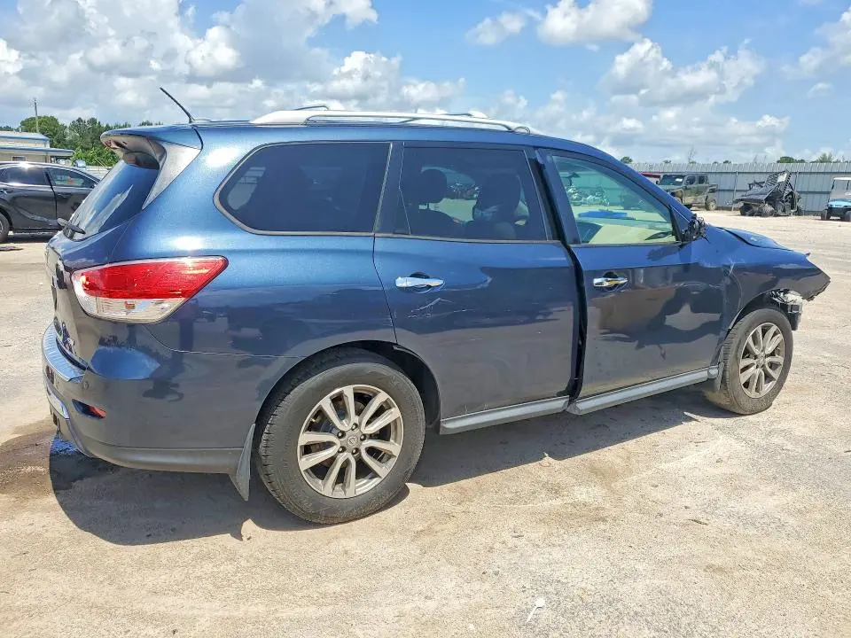 2014 NISSAN PATHFINDER SV  