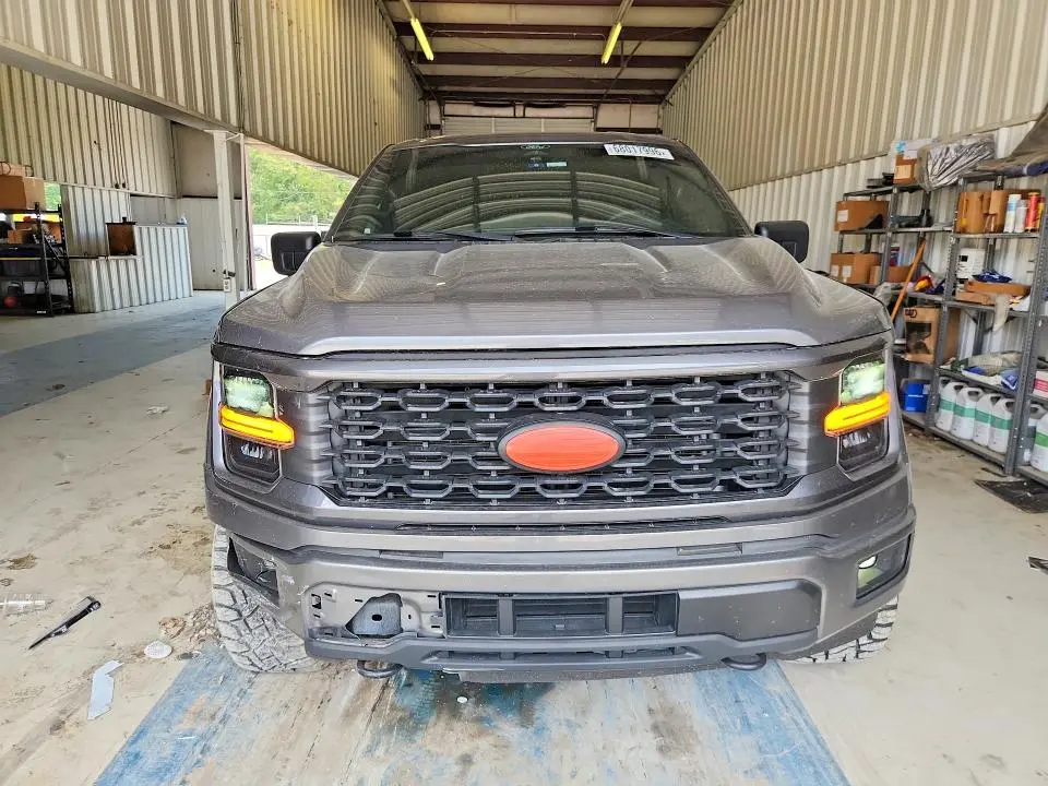 2024 FORD F150 STX  