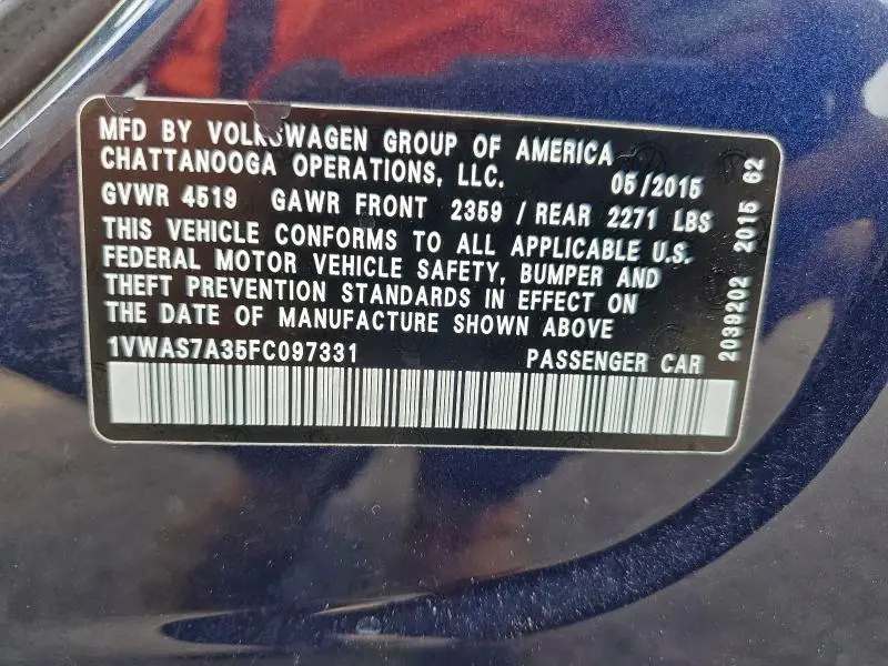 2015 VOLKSWAGEN PASSAT S  