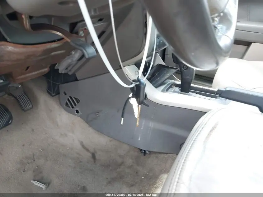 2010 FORD FOCUS SEL