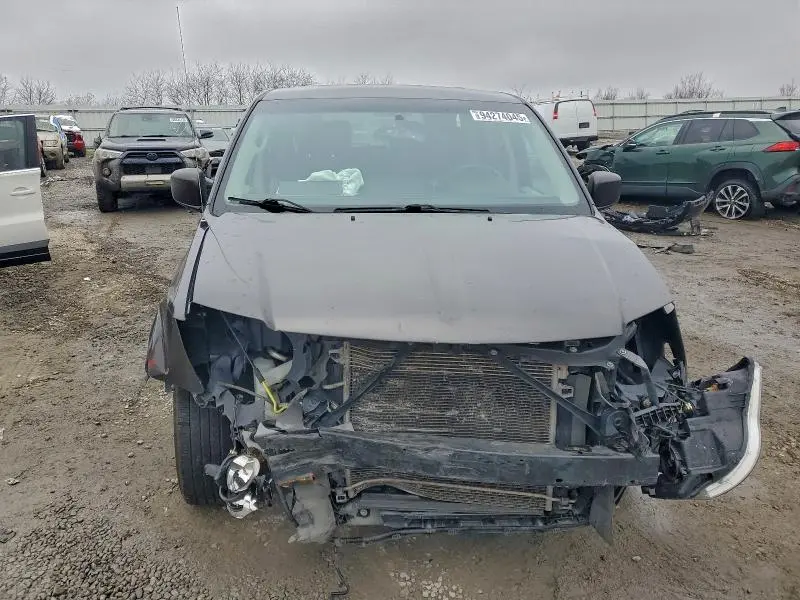 2017 DODGE GRAND CARAVAN SE  