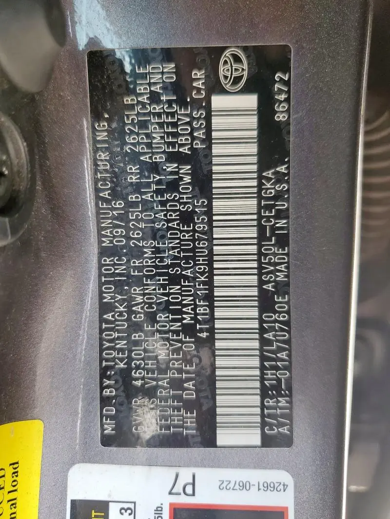 2017 TOYOTA CAMRY LE  