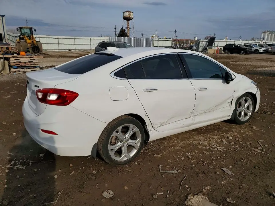 2017 CHEVROLET CRUZE PREMIER  