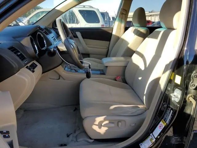 2010 TOYOTA HIGHLANDER   