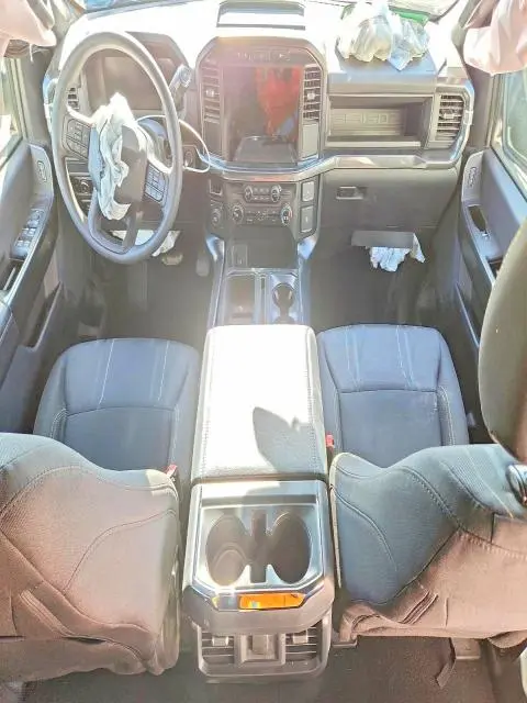 2024 FORD F150 STX  