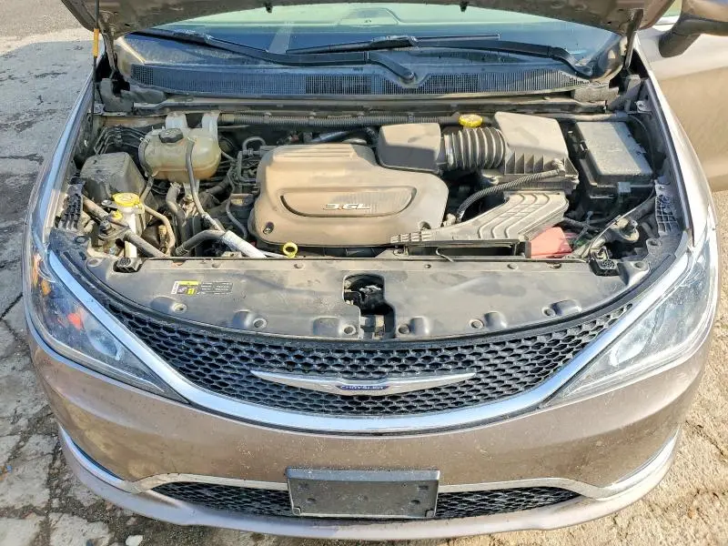 2017 CHRYSLER PACIFICA TOURING L  