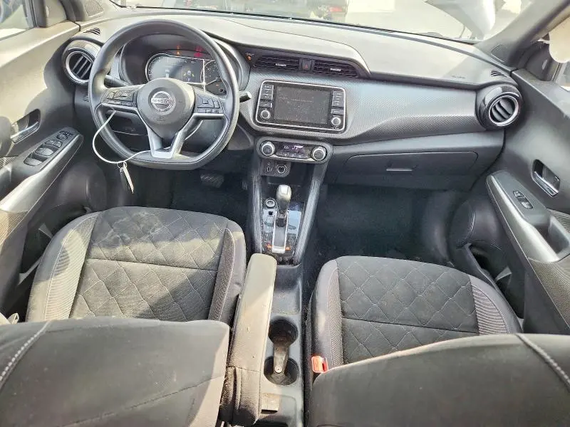 2019 NISSAN KICKS SV  
