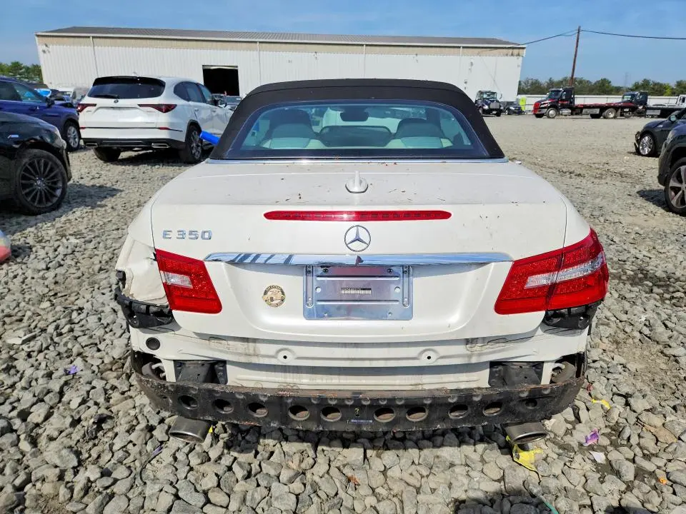 2011 MERCEDES-BENZ E 350  