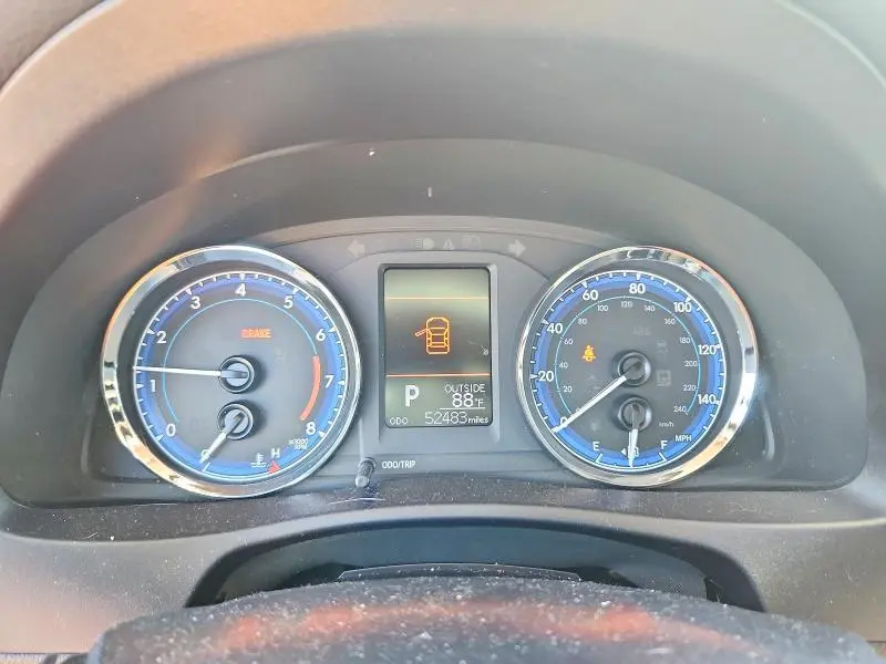 2019 TOYOTA COROLLA LE  