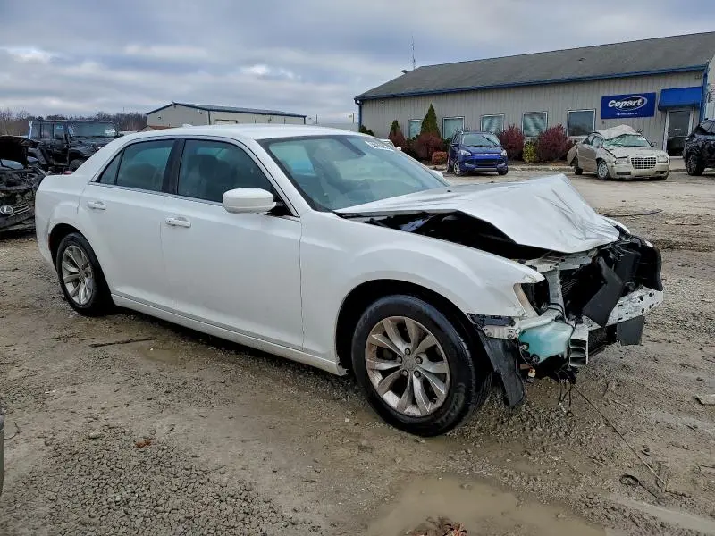 2015 CHRYSLER 300 LIMITED  