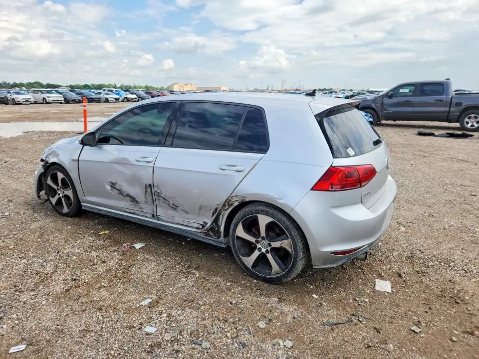 2015 VOLKSWAGEN GTI   