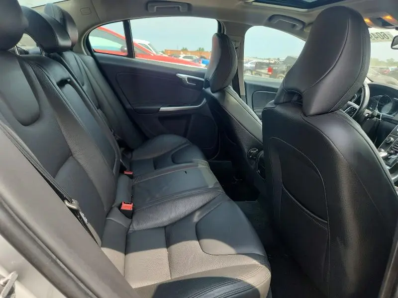2014 VOLVO S60 T5  