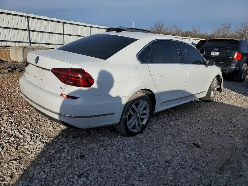 2017 VOLKSWAGEN PASSAT SEL PREMIUM  