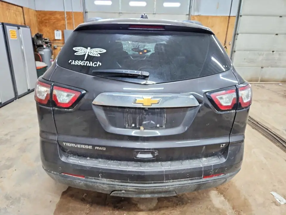 2017 CHEVROLET TRAVERSE LT  