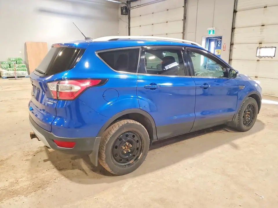 2017 FORD ESCAPE TITANIUM  