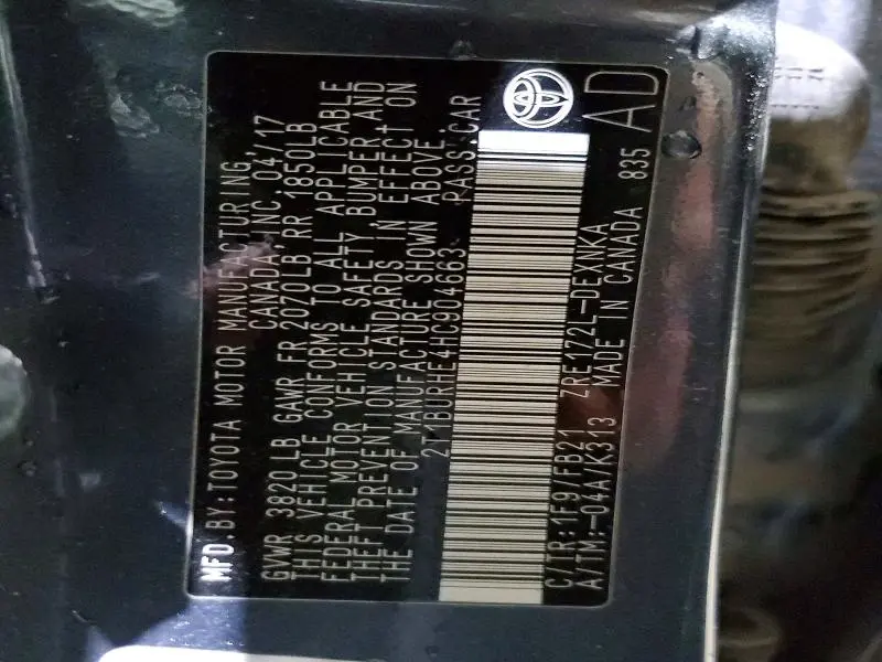 2017 TOYOTA COROLLA LE  