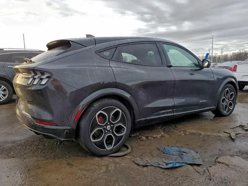 2022 FORD MUSTANG MACH-E GT  