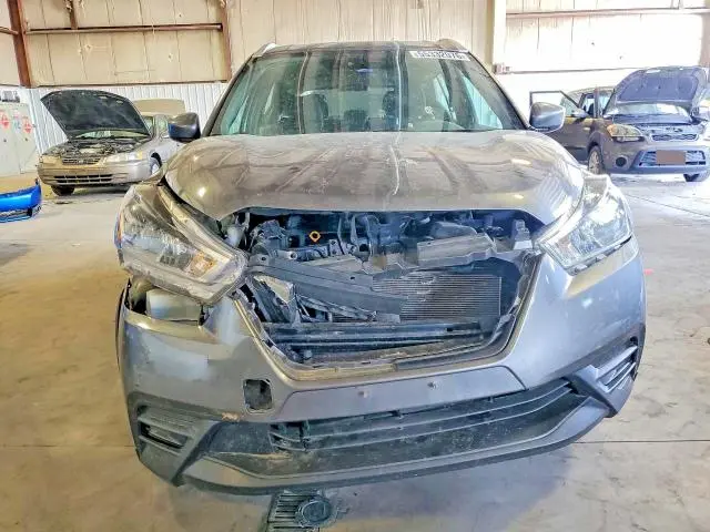 2019 NISSAN KICKS SV  
