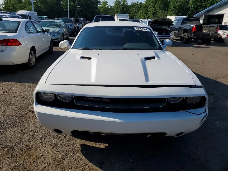 2014 DODGE CHALLENGER SXT  
