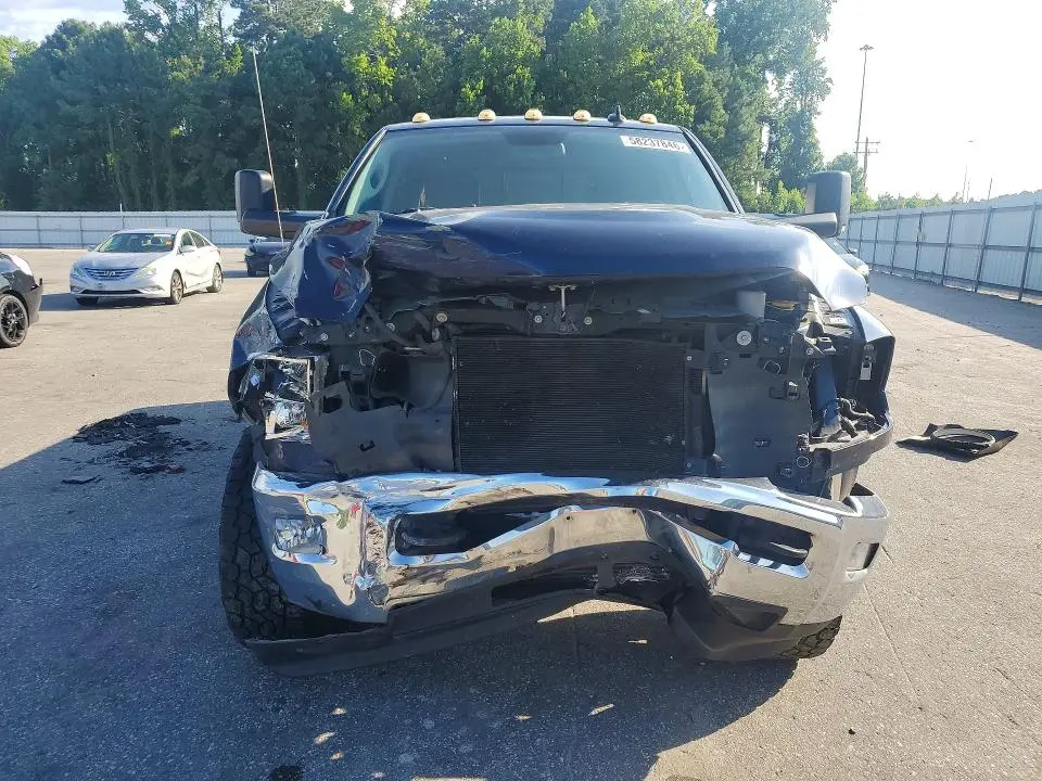 2014 RAM 2500 SLT  