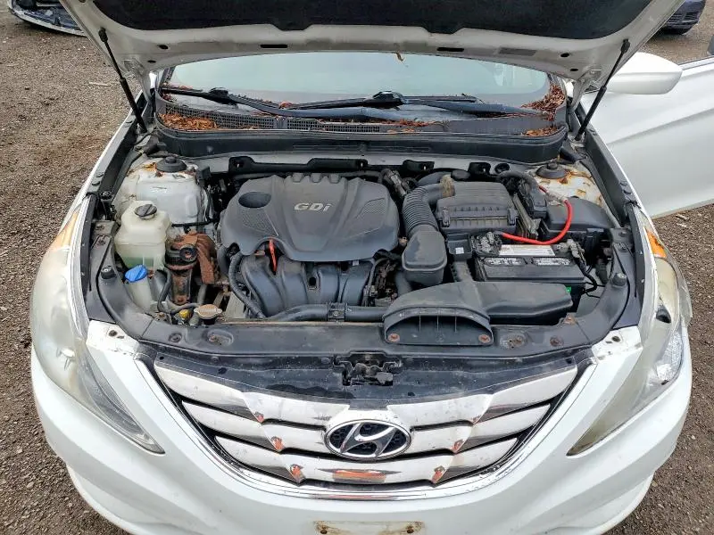2013 HYUNDAI SONATA SE  