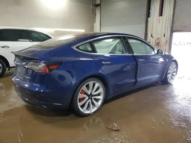 2018 TESLA MODEL 3 