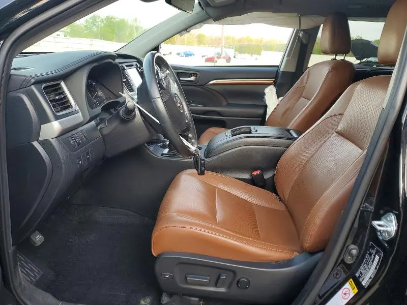 2019 TOYOTA HIGHLANDER LIMITED  