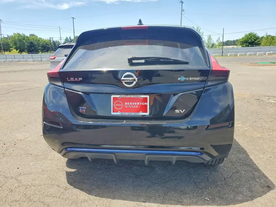 2018 NISSAN LEAF SV  