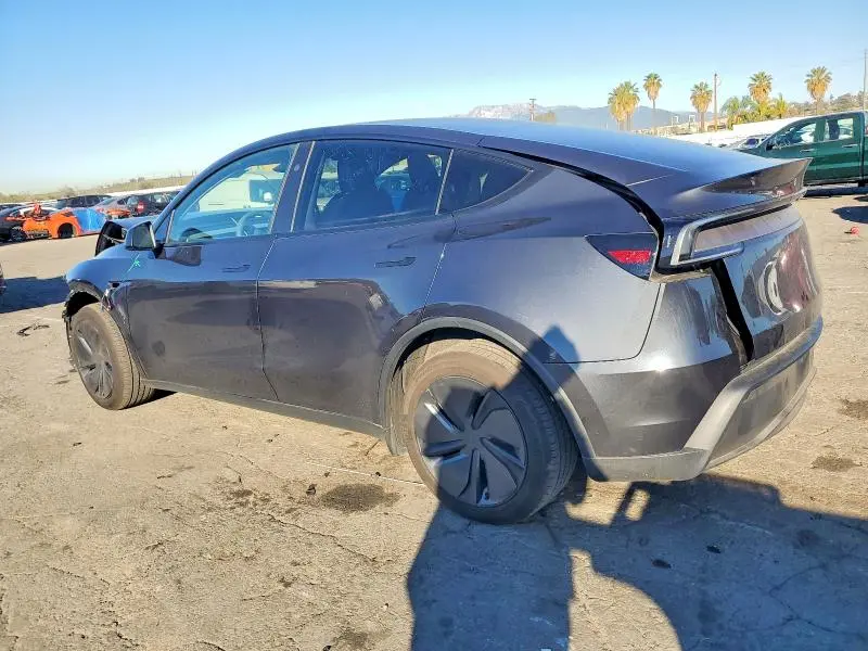 2026 TESLA MODEL Y   