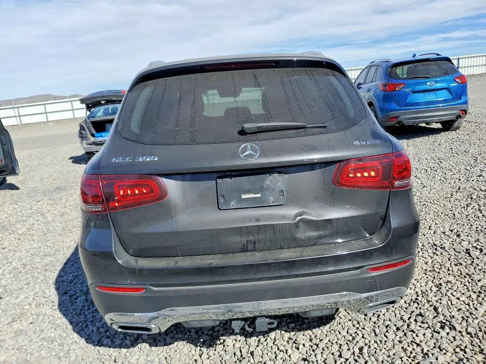 2020 MERCEDES-BENZ GLC 300 4MATIC  