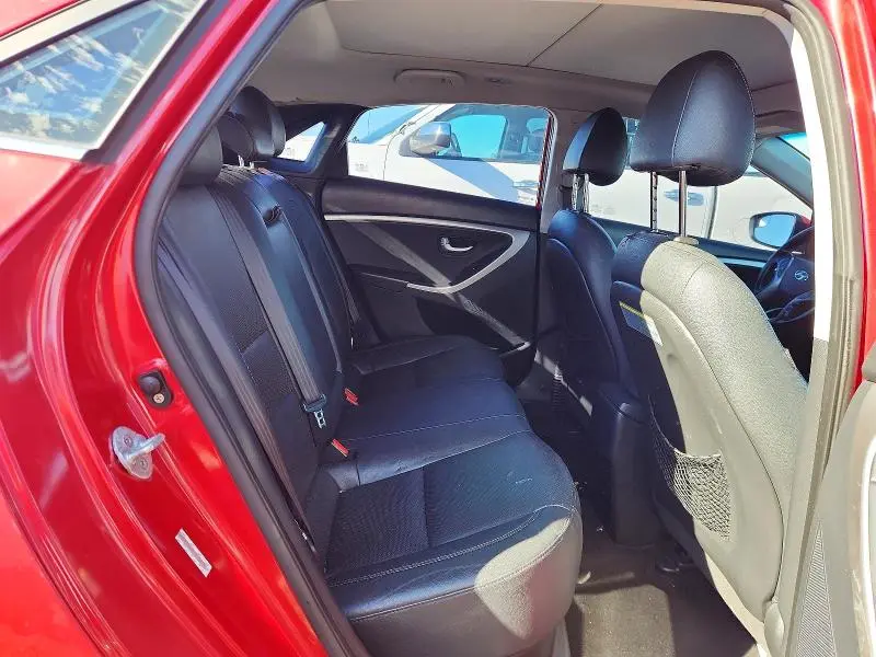 2014 HYUNDAI ELANTRA GT BASE  