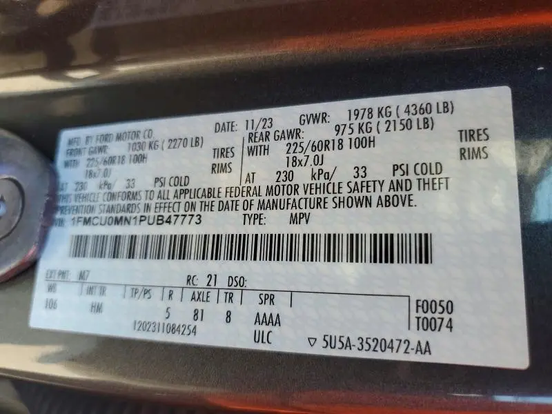 2023 FORD ESCAPE ST LINE  