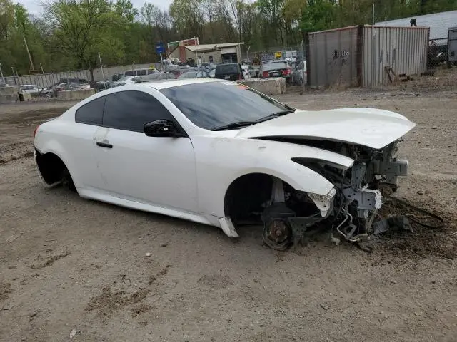 2013 INFINITI G37   