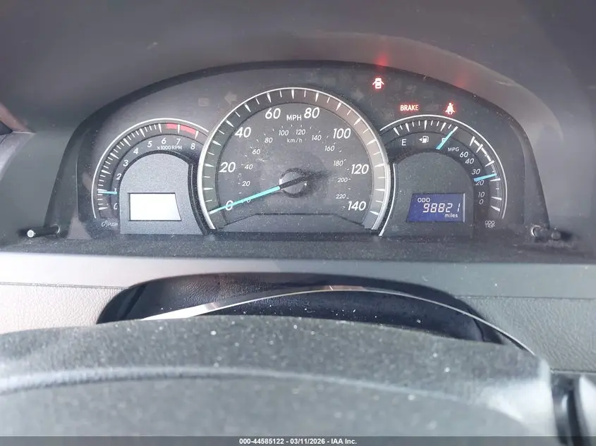 2014 TOYOTA CAMRY LE