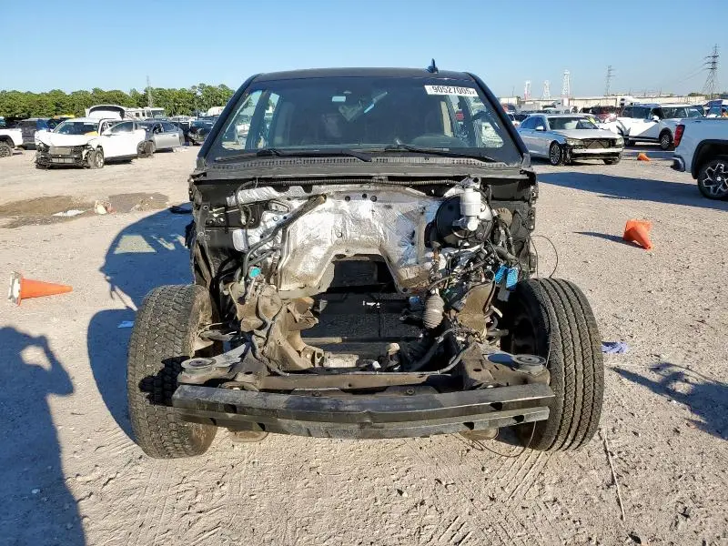 2017 CHEVROLET SUBURBAN C1500 LT  