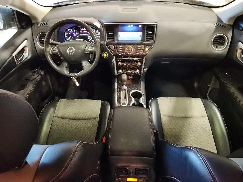 2020 NISSAN PATHFINDER SV  