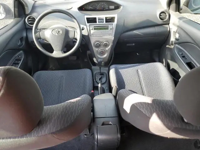 2011 TOYOTA YARIS   