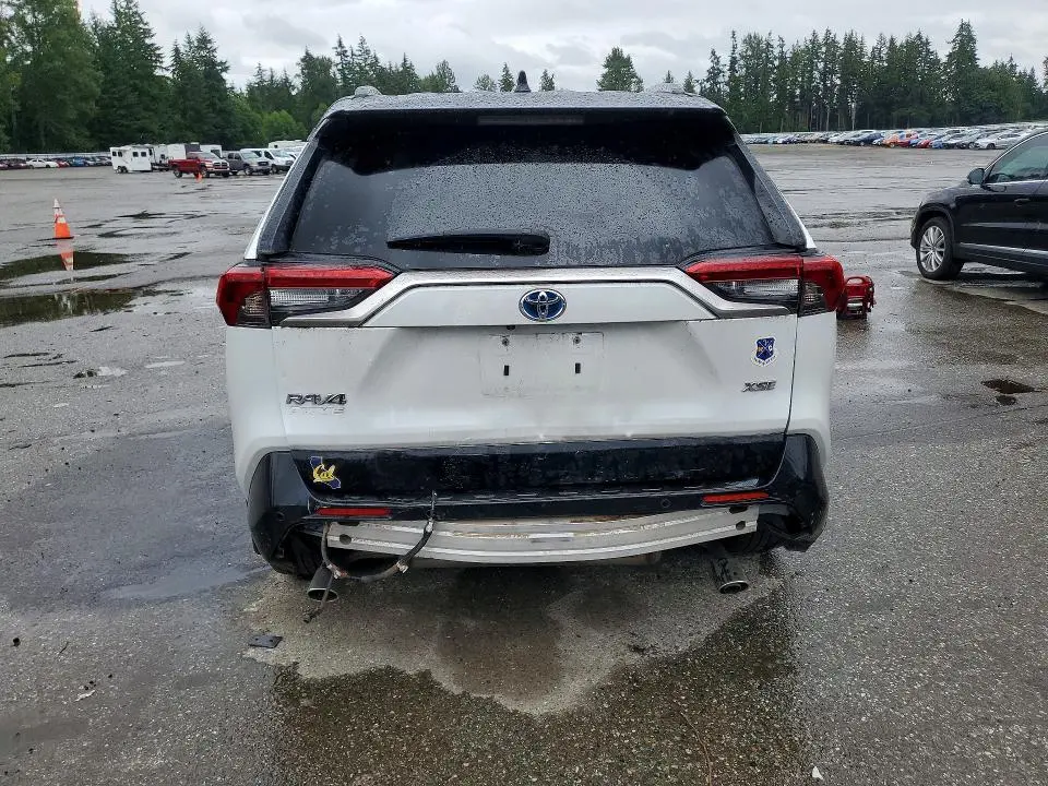 2023 TOYOTA RAV4 PRIME XSE  