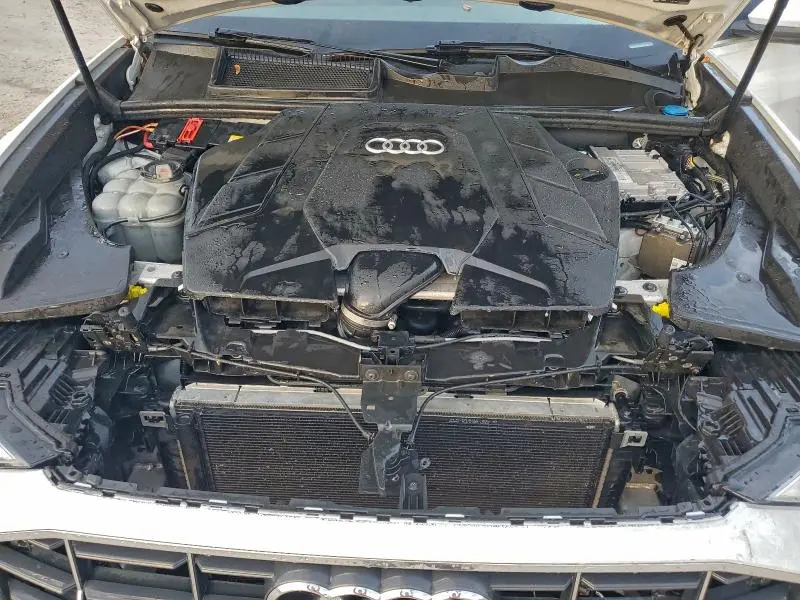 2019 AUDI Q8 PREMIUM  