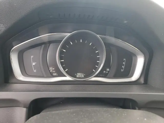 2017 VOLVO V60 CROSS COUNTRY PREMIER  