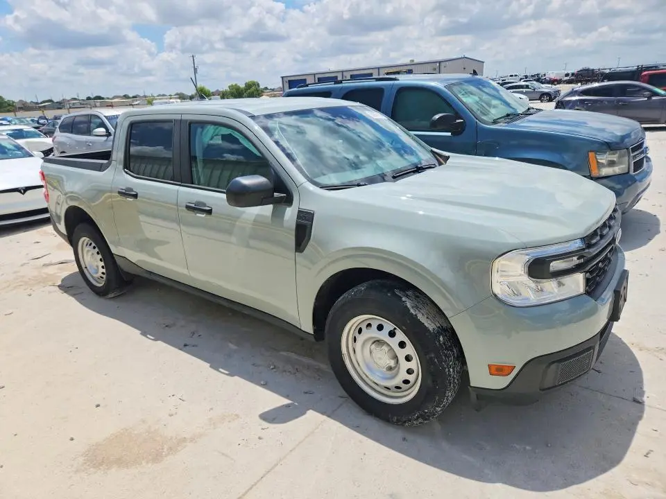 2024 FORD MAVERICK XL  
