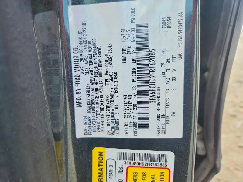 2015 FORD FUSION SE  