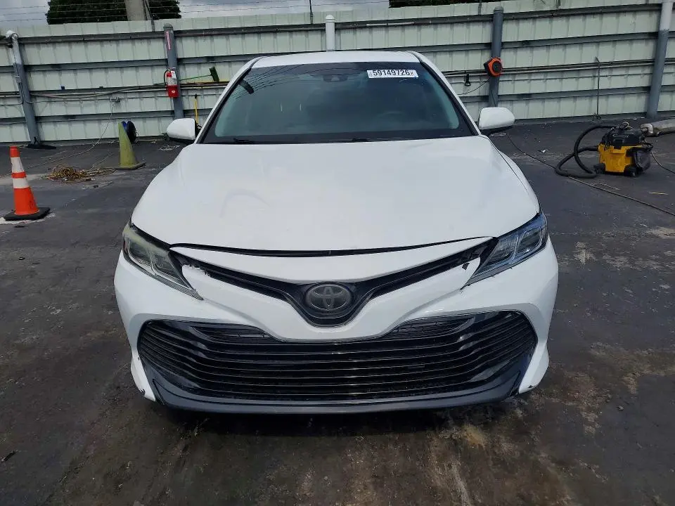 2018 TOYOTA CAMRY LE  
