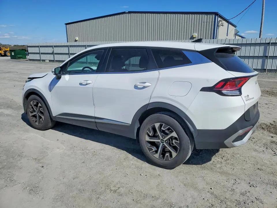 2023 KIA SPORTAGE EX  