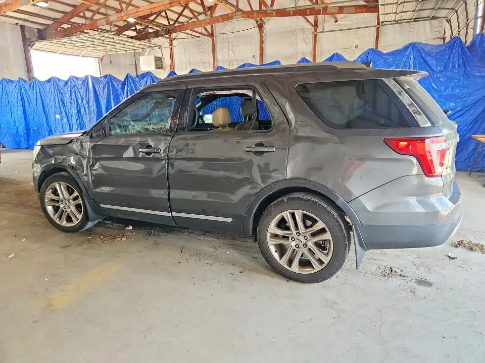 2016 FORD EXPLORER XLT  